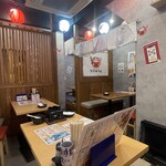 串とメシにはサケキタル - 一階店内
