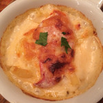 Ata - グラタン（ハーフ）、上から