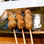 鳥料理 かね正 - ミンチ（塩）（1本200円）