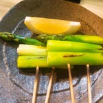 鳥料理 かね正 - アスパラ（1本200円）