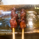 鳥料理 かね正 - せぎも（タレ）（1本200円）