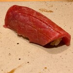 すしやのたい悟 - 大間産本鮪中トロさんでーす。