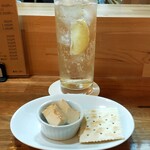 Dig-it - 陸ハイ（550円）＆クリームチーズ醤油漬け（200円）