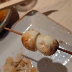 鳥よし - キノコみたいなウズラ