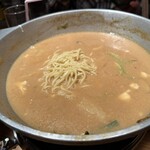 博多もつ鍋 やまや - 