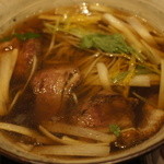 つきじ 文化人 - 鴨南蛮・1,330円＝14年12月