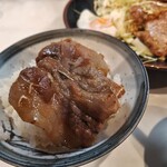 まるやま食堂 - 林SPF リブロースしょうが焼き オンザライス