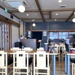 台湾料理 あじ仙 - 店内