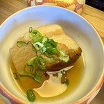 松濤館 - 豚角煮大根