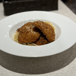 洋食 北極星 - 料理写真: ミートスパゲッティ（トンヘレのせ）