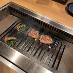 すすきの焼肉きらく - 