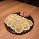 すすきの焼肉きらく - 
