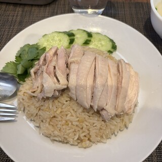 タイ食堂 アロイアロイ_0