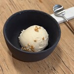 marcello - 炒り米のジェラート　¥600