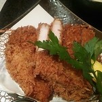 とんかつ マンジェ - 上ロースかつとかきフライ　どちらもジューシーでおいしい！