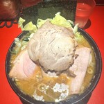 ラーメン 厚木家 - チャーシューメン並¥1,100  味玉¥100  キャベツ¥150  特製チャーシュー¥200