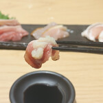 炉端と地鶏 橙 あいべ - 薩摩地鶏の刺身 