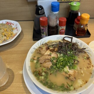 口コミ一覧 : ラーメン小金太 （らーめんこきんた） - 甲東中学校前