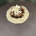 鉄板焼 宇佐見 - アカヤマドリタケとイノシシベーコン 戸隠の新蕎麦クレープ包み