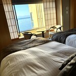 松濤館 - 寝室にはシモンズベッド