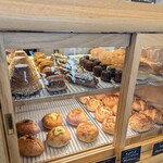 セイルノッツ - 平日10:30時点で品揃え豊富でした