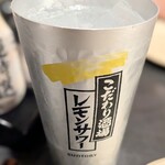 やきとり本舗 - 先ずは・・レモンサワー♬