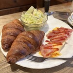 Coffee House Tomu Tomu Tonemachi Ten - 法式早餐