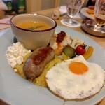 TASTE THE WORLD 銀座店 - ルーマニアの朝ごはん