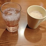 夢庵 - ジンジャーエール山ぶどう、ロイヤルミルクティー