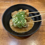 赤垣屋 なんば店 - どて焼き2本¥300、どて焼きこんにゃく1本¥80