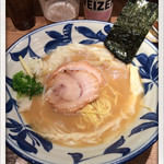 麺屋ぬかじ - ワンタンメン
      2014.12.10