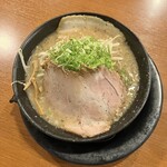 豚人なかまる 栗東店 - 