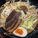ハルピン 味噌らーめん 雷蔵 - 