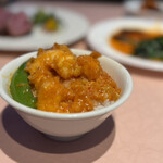 中国料理 旬輝 - 海老チリもご飯に乗せちゃう。1人分