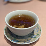 中国料理 旬輝 - トマトと牛のスープ。コクがあってうんまい