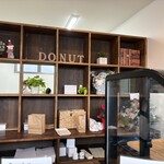 crema donut. - 店内