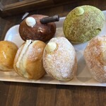 crema donut. - 買ったドーナツ