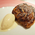 レストラン コバヤシ - 丹波栗のパイ包み焼き ヴァニラアイスクリーム添え