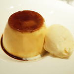 レストラン コバヤシ - 昔風カスタードプリン ヴァニラアイスクリーム添え