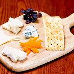 Cafe La Boheme - ４種のチーズ盛り合わせ