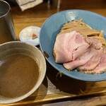 いかれたヌードル フィッシュトンズ - 