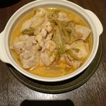 航天 - 鶏肉とザーサイのニンニク炒め?ニンニクは余り感じられませんでした。ザーサイは余りしょっぱさは無く鶏肉はあまり好きじゃないけど、この料理は美味しく戴きました。