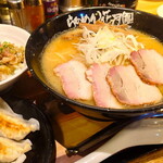 らあめん花月嵐 - 料理写真: