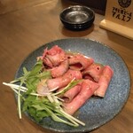 鈴丸 - 氷見牛のローストビーフ ￥858