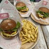 テディーズ ビガー バーガー 横浜みなとみらいワールドポーターズ店