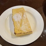 関口フランスパン 目白坂本店 - 別に、フレンチトーストを取りました♪
