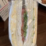 関口フランスパン - 食パンやフランスパンを使った惣菜パンも美味しい