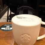 スターバックス・コーヒー - ドリンク写真:■Short ゼンクラウド ウーロン ティー ラテ ¥510
マグに変更 (+0円)
シロップ少なめ (+0円)