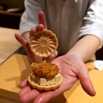 銀座 しのはら - フォアグラ最中