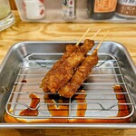 串カツ田中 高槻店 - 無限ニンニクホルモン串 ×3本